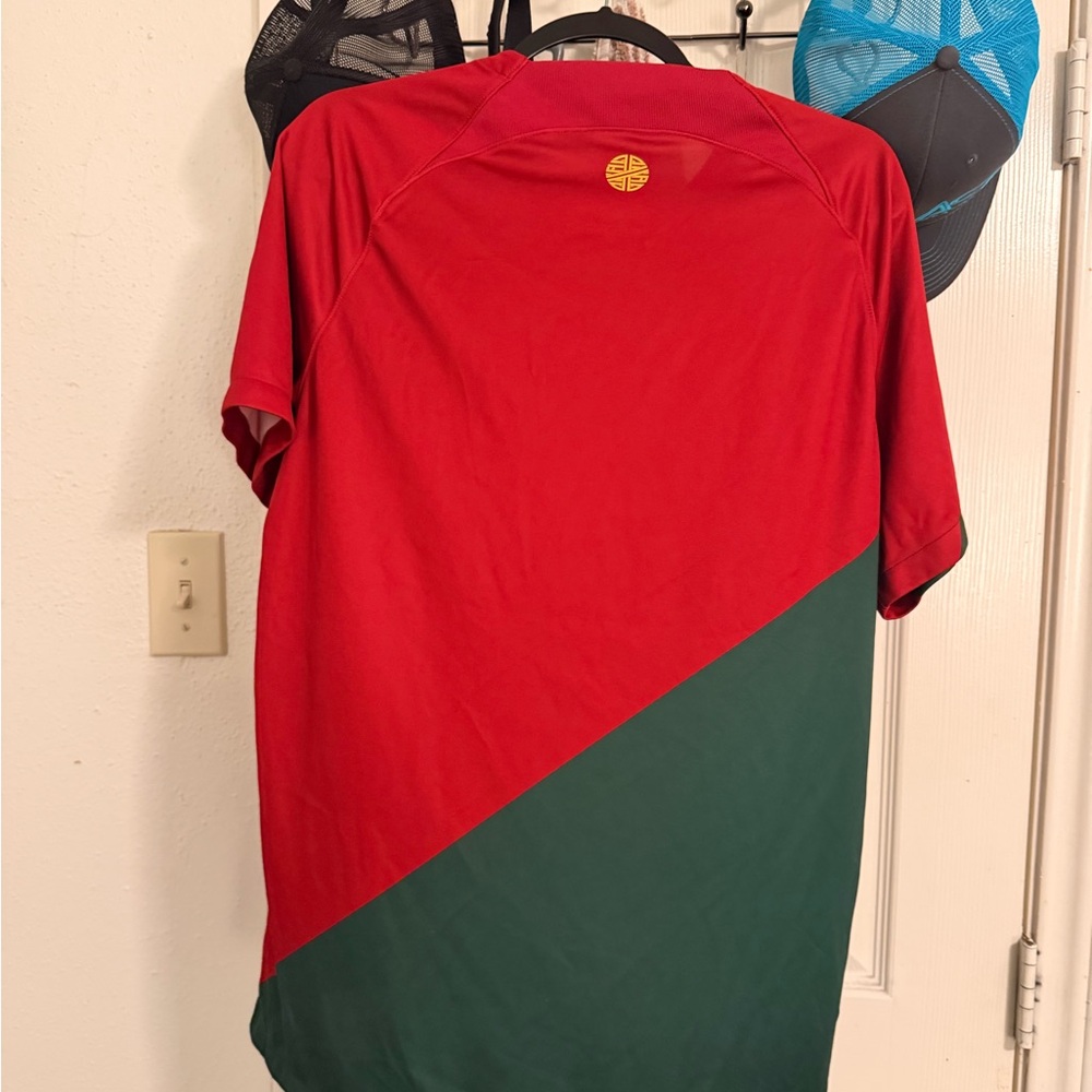 Nike Portugal National Team Soccer Jersey – Men’s Size Large - Picture 2 of 5